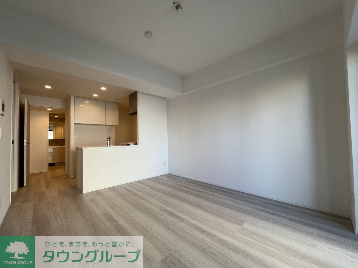 シーズンフラッツ菊川の物件内観写真