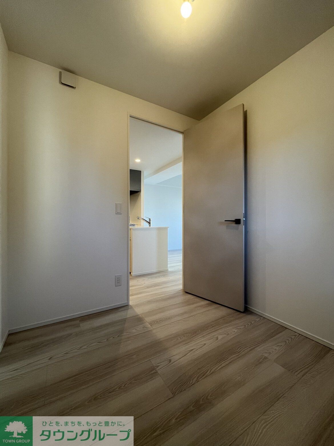 シーズンフラッツ菊川の物件内観写真