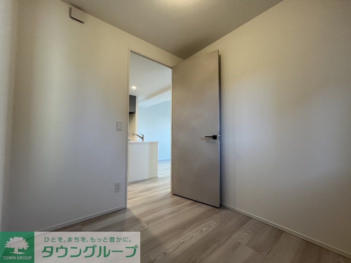 シーズンフラッツ菊川の物件内観写真