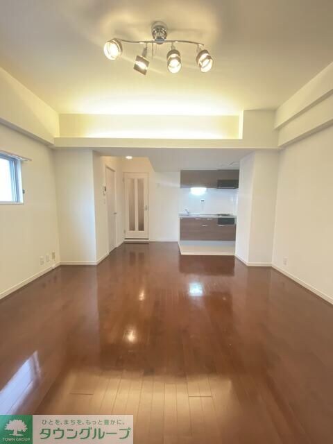 アーバンタニの物件内観写真