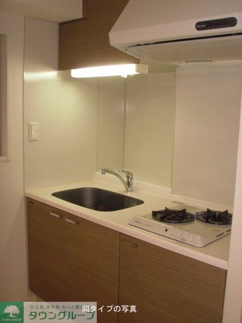 コンフォリア浅草橋ＤＥＵＸの物件内観写真