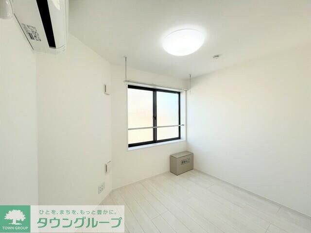 コンフォール新小岩の物件内観写真