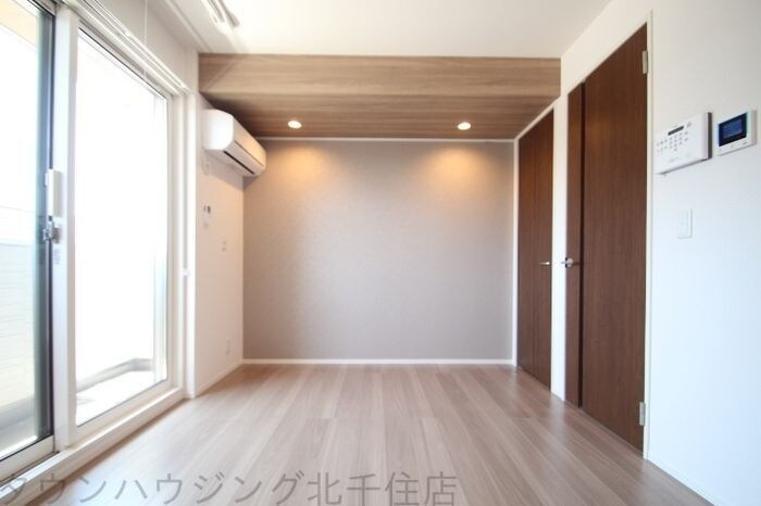 アンジュール綾瀬の物件内観写真