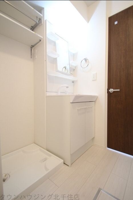 アンジュール綾瀬の物件内観写真