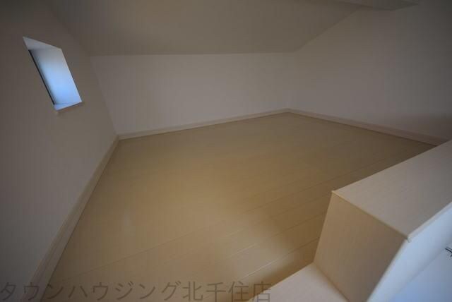 コンフォート北綾瀬の物件内観写真