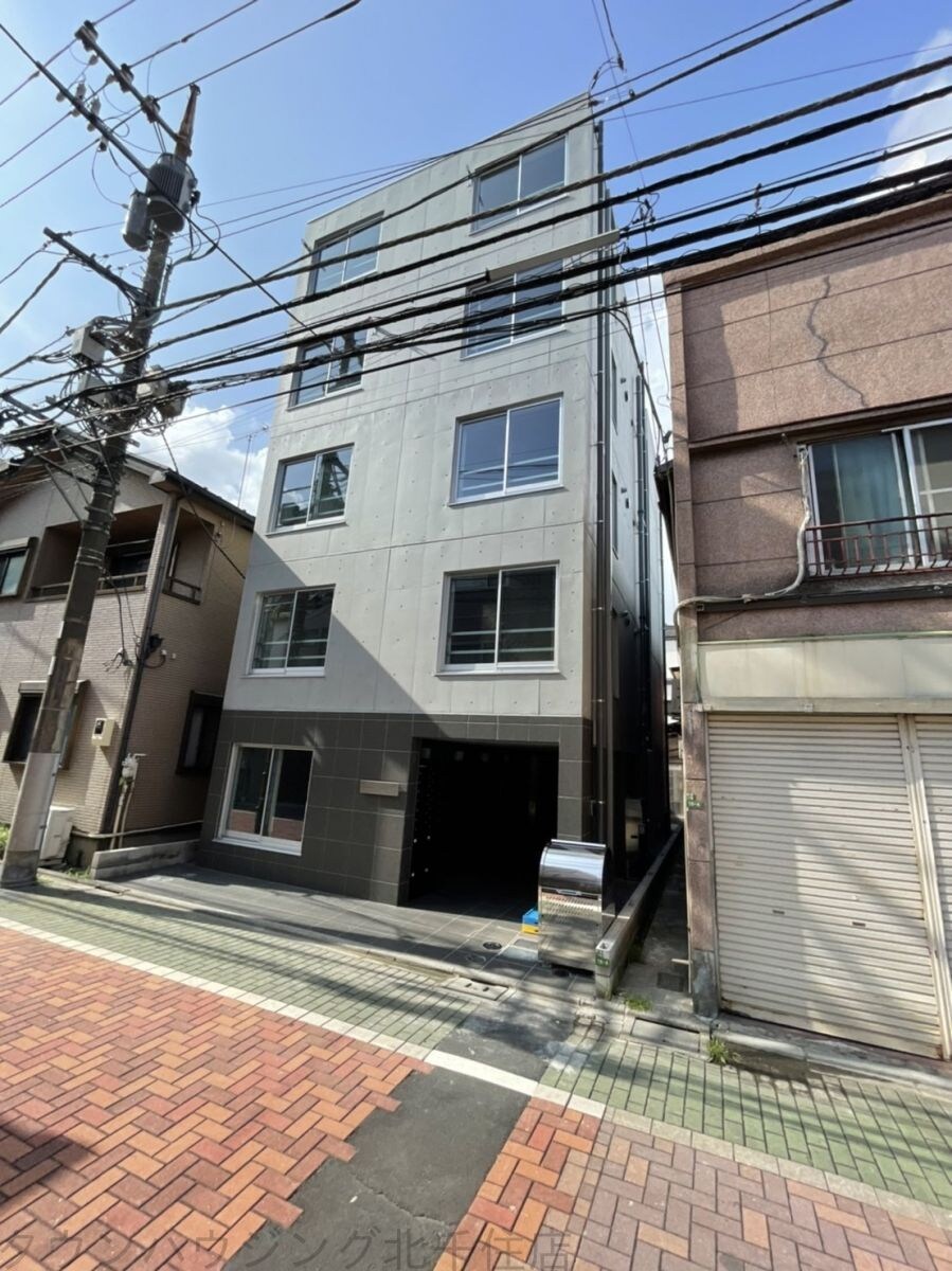 Ｌｕｄｅｎｓ五反野ＦＲの物件外観写真