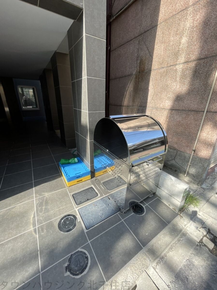 Ｌｕｄｅｎｓ五反野ＦＲの物件内観写真