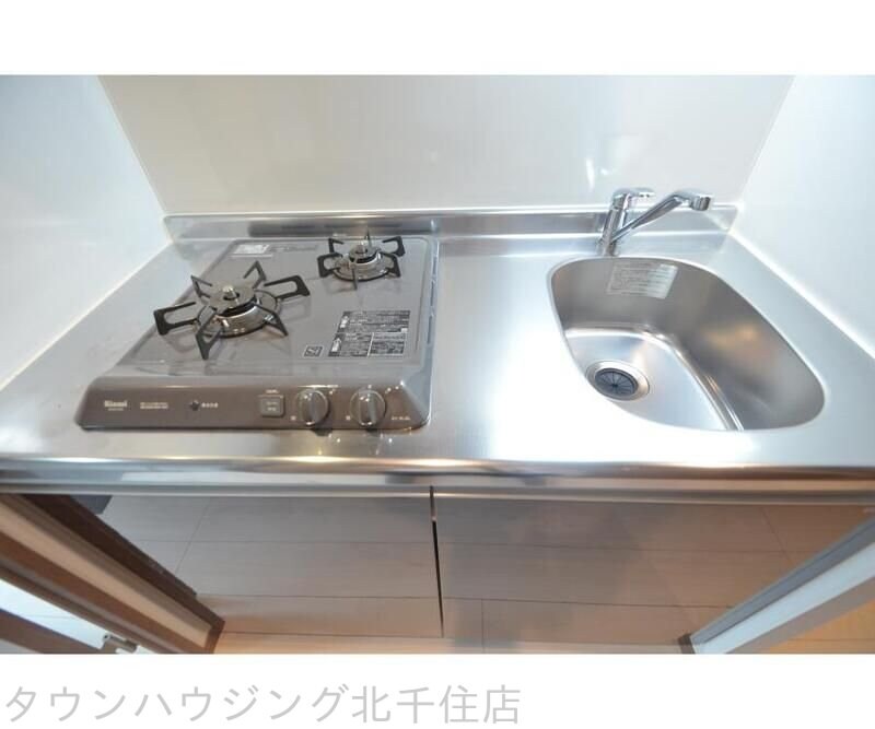 ＳＱＵＡＲＥＳ　Ｎｉｓｈｉａｒａｉの物件内観写真