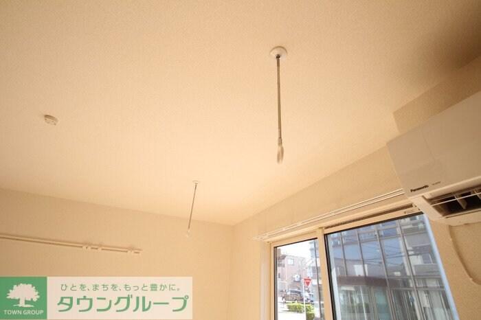 Jean Filliouxの物件内観写真