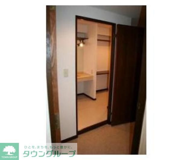 綾東ヴィレッジ弐番館の物件内観写真