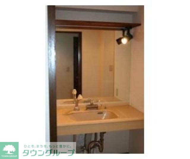 綾東ヴィレッジ弐番館の物件内観写真