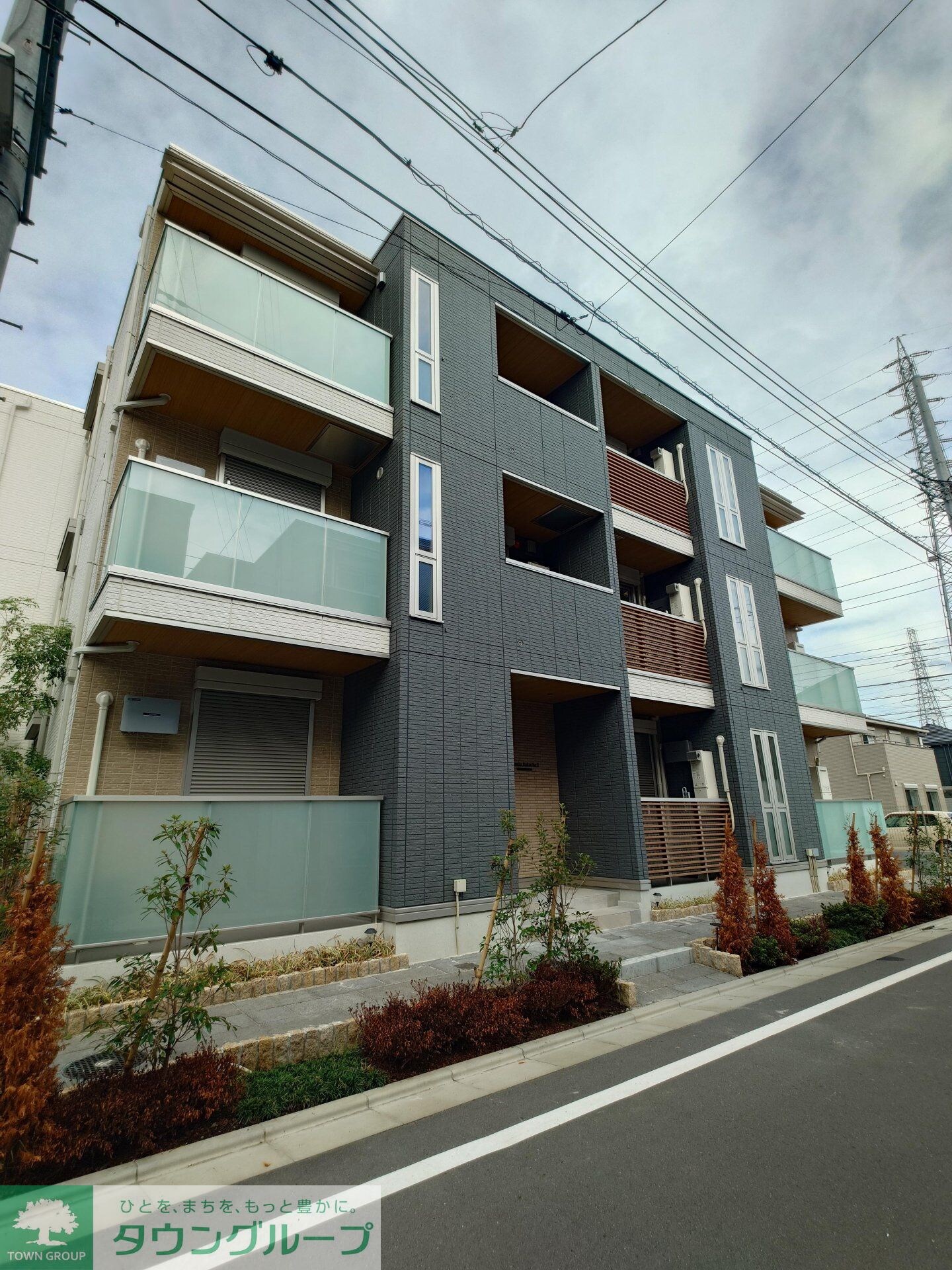 セレスティア六町IIの物件外観写真