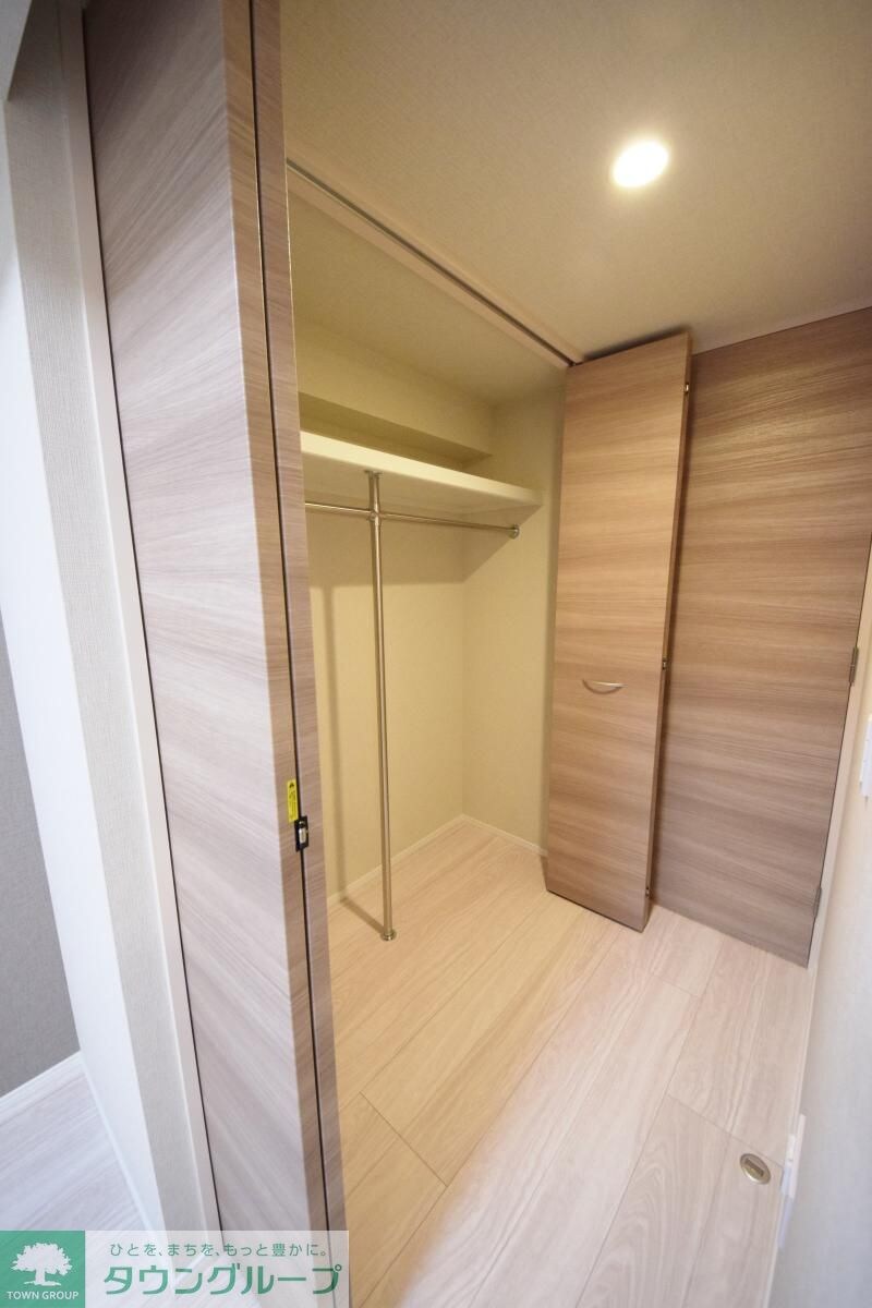 ロイジェント上野桜木の物件内観写真