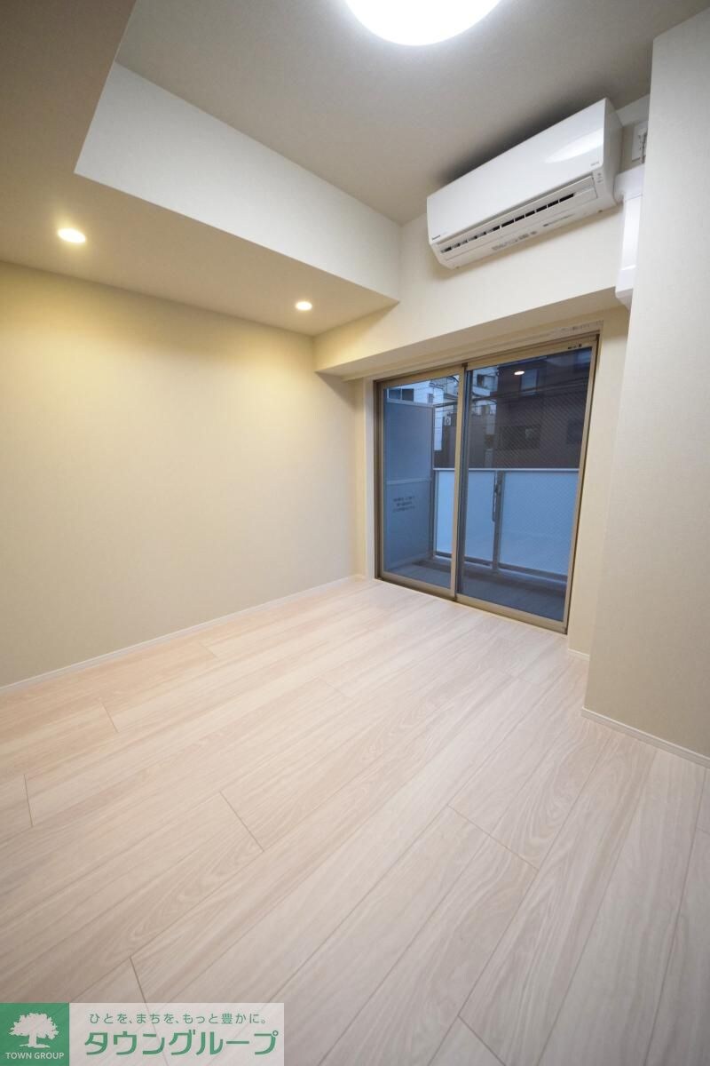 ロイジェント上野桜木の物件内観写真