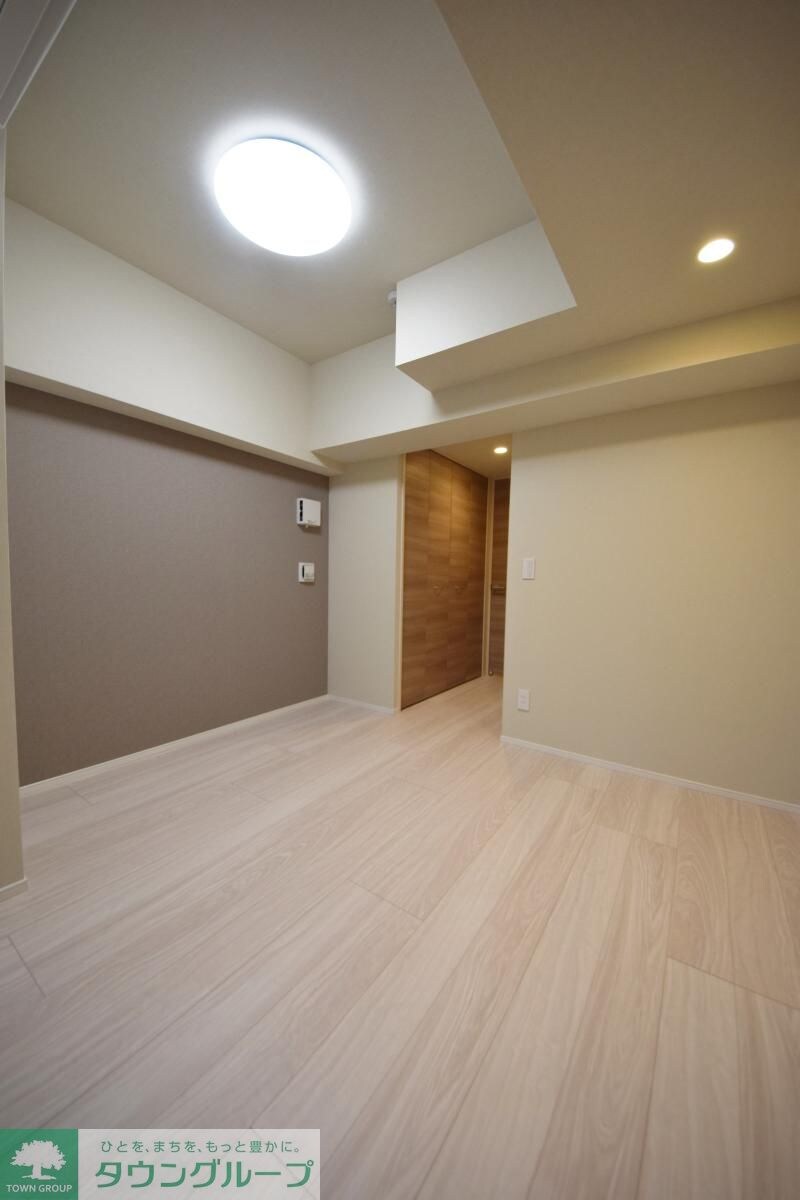 ロイジェント上野桜木の物件内観写真