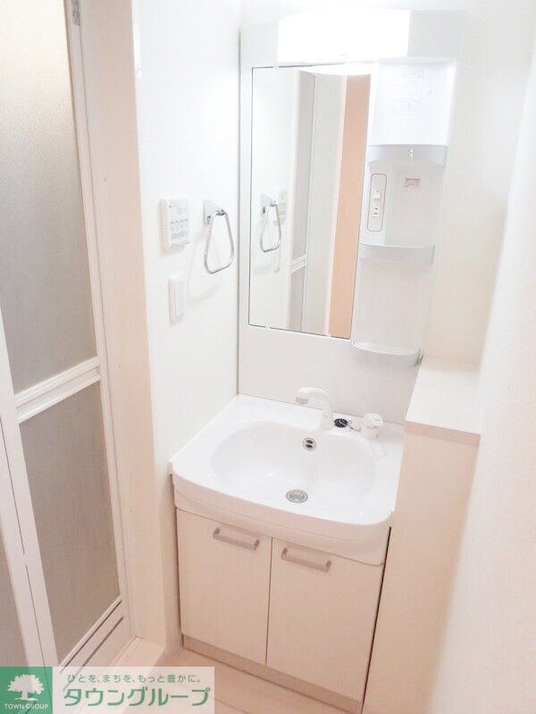 エルスタンザ東綾瀬ＤＥＵＸの物件内観写真