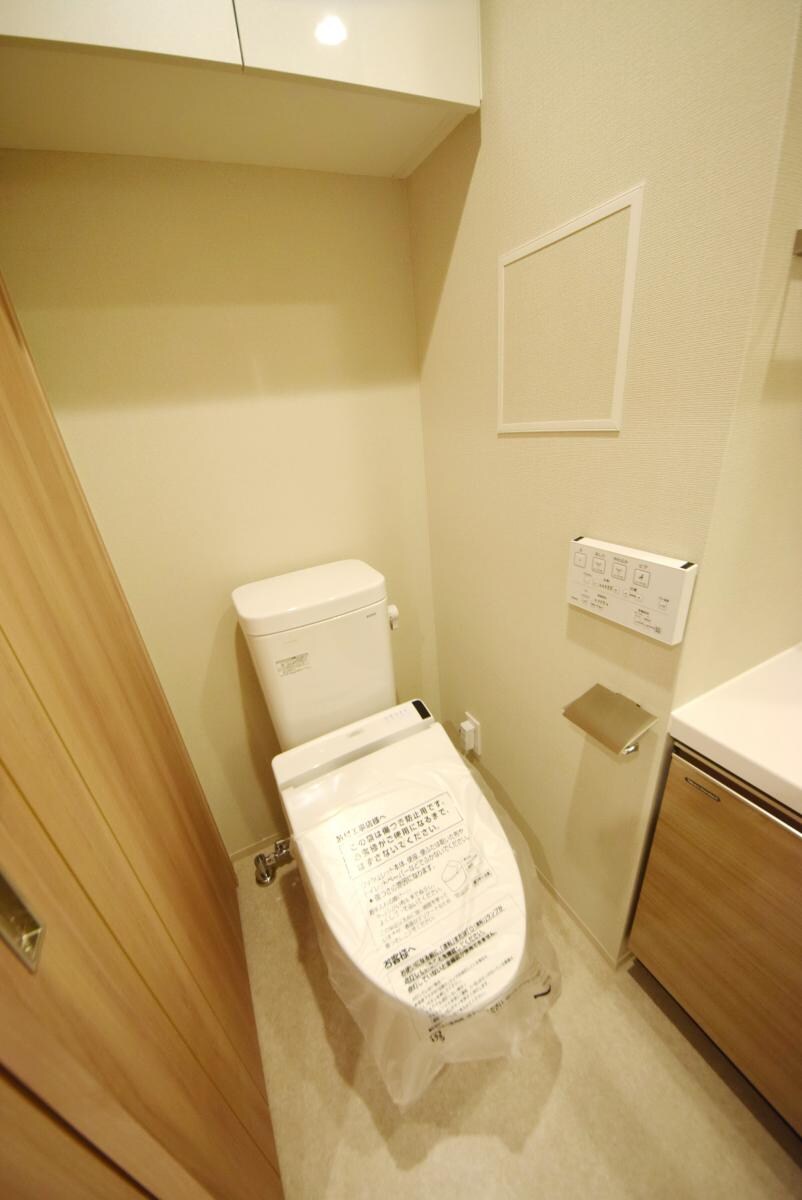 ONE ROOF RESIDENCE KIBA WESTの物件内観写真