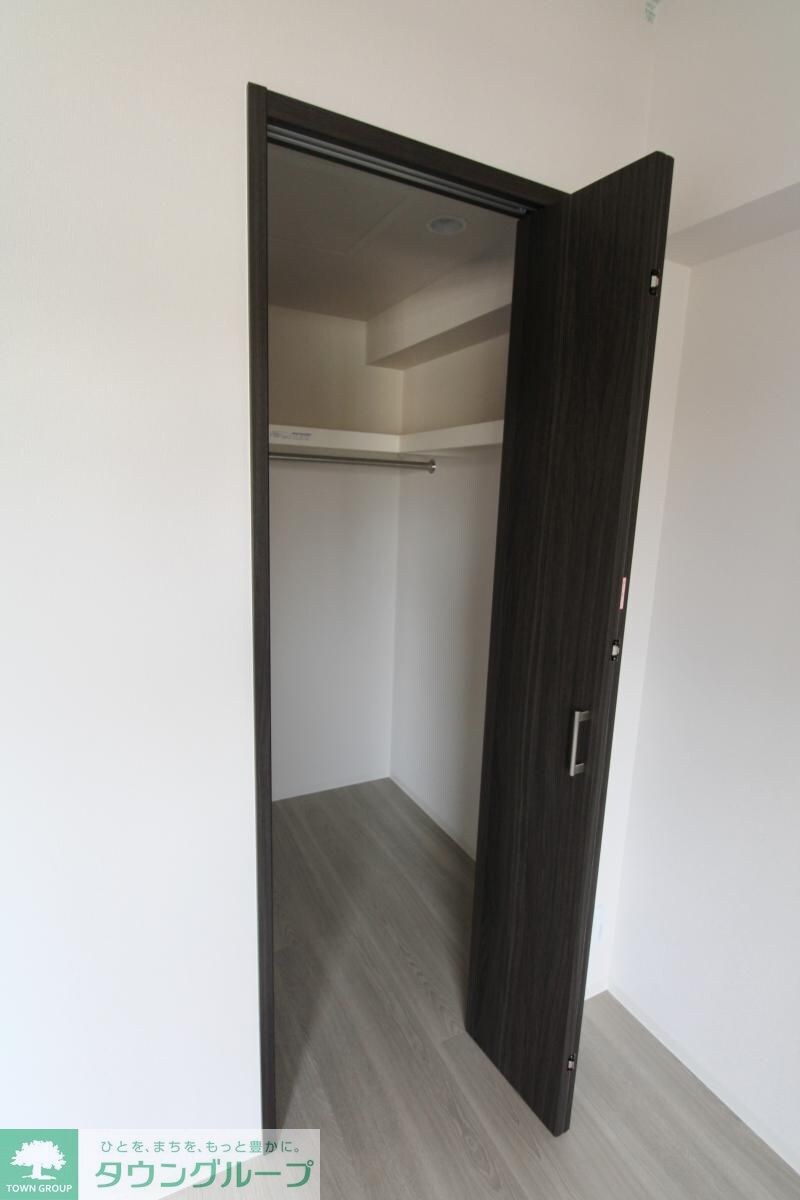 オークレジデンス亀沢の物件内観写真