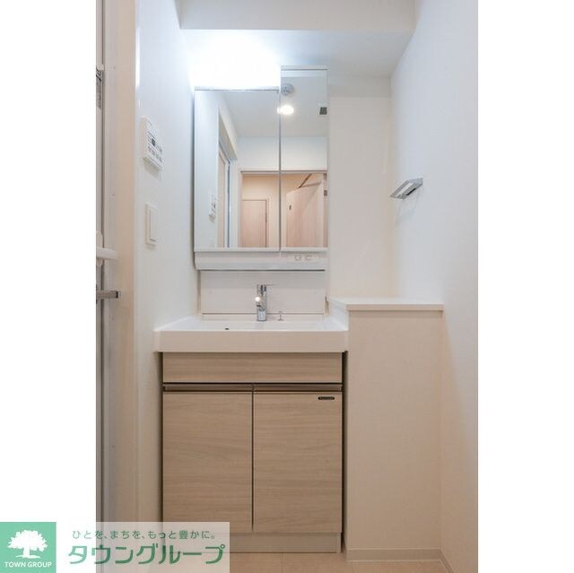 コンフォリア・リヴ豊洲キャナルの物件内観写真