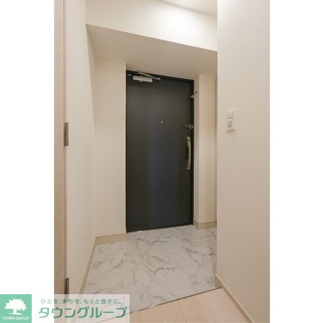 コンフォリア・リヴ豊洲キャナルの物件内観写真