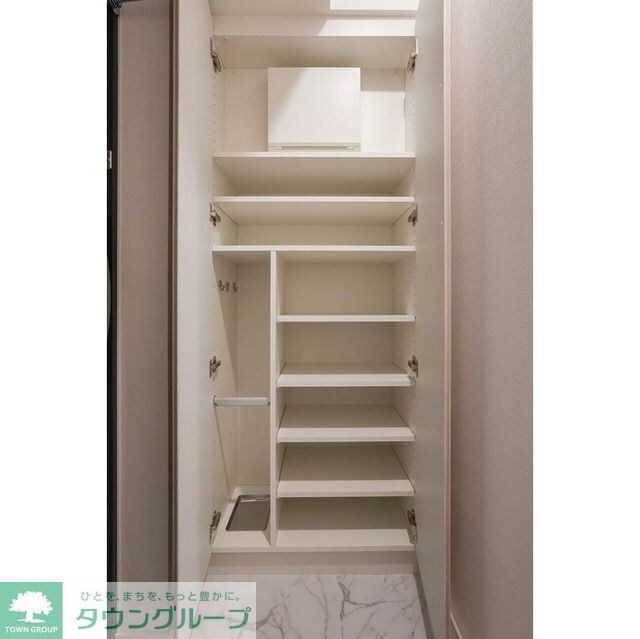 コンフォリア・リヴ豊洲キャナルの物件内観写真