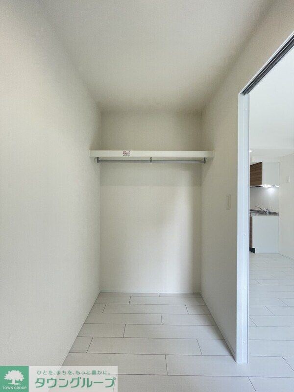 ＢＩＢＬＩＯ　ＮＩＨＯＮＢＡＳＨＩの物件内観写真