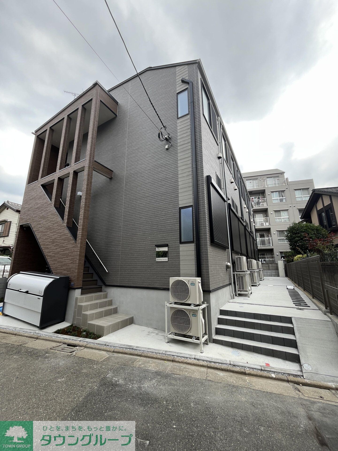 ハーモニーテラス見次公園の物件外観写真