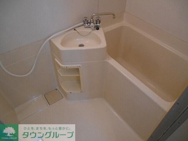 ヴィラ・サンポートの物件内観写真