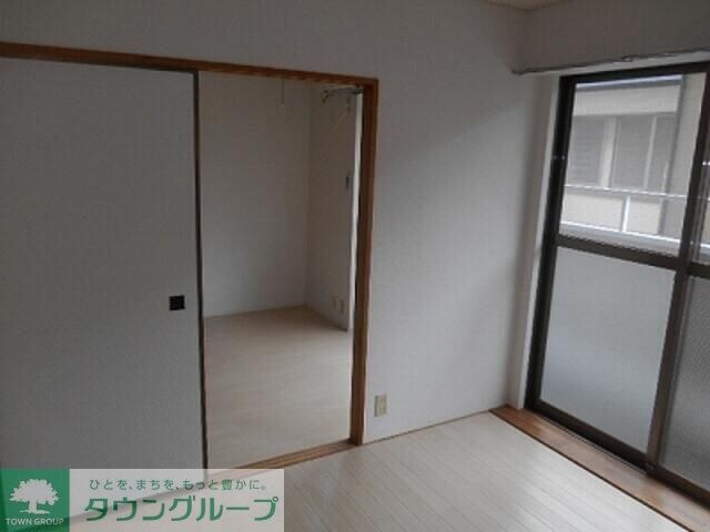 ヴィラ・サンポートの物件内観写真