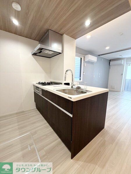 セレスティア弥生町の物件内観写真