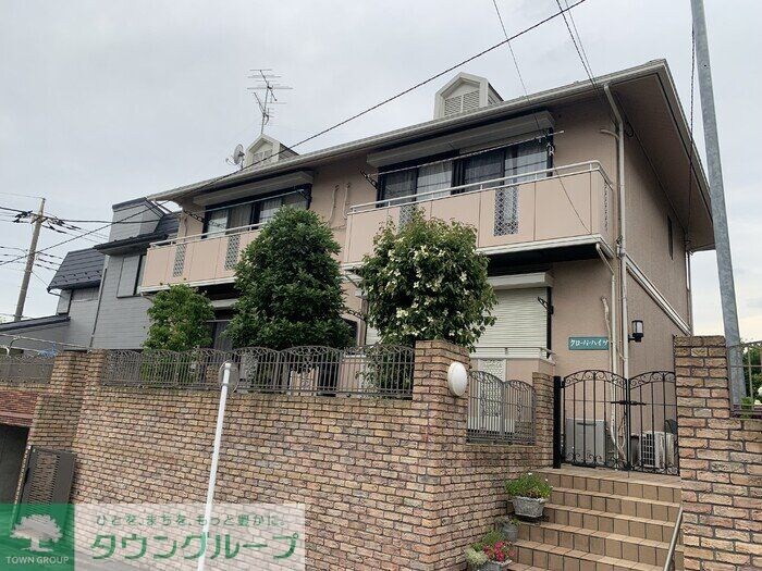 クローバーハイツの物件外観写真