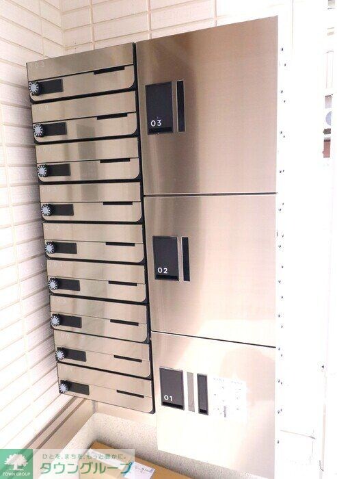 セレスティア弥生町の物件内観写真