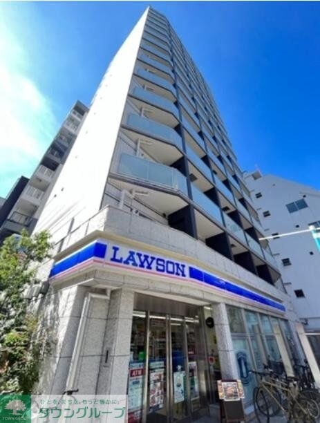 ドゥーエ板橋区役所前の物件外観写真