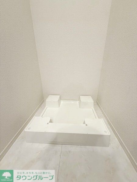 セレスティア弥生町の物件内観写真