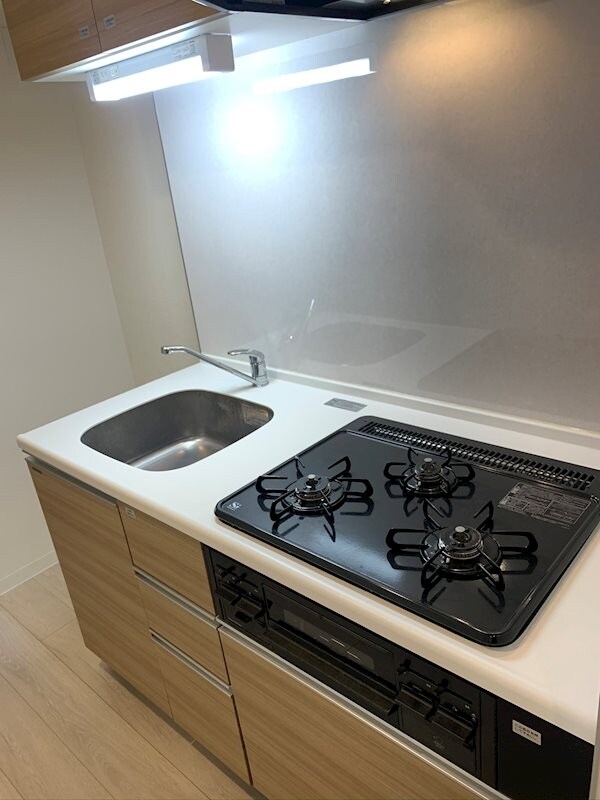 AZALEA　GARDENの物件内観写真