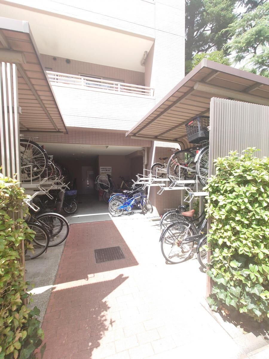 カスタリア荒川の物件内観写真