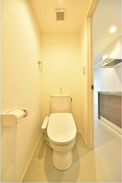 セレブラーレ町屋の物件内観写真