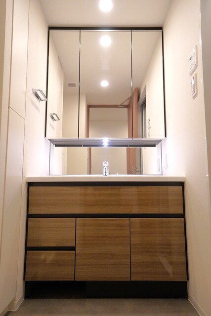 アヴァンカーサ町屋の物件内観写真