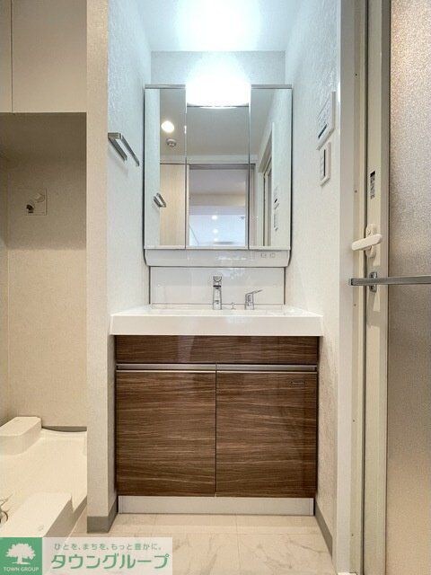 コンフォリア・リヴ文京護国寺の物件内観写真