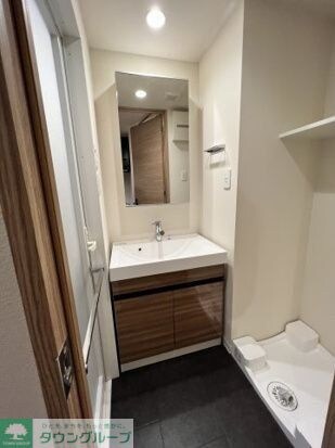 ＧＥＮＯＶＩＡ新御徒町ｓｋｙｇａｒｄｅｎの物件内観写真