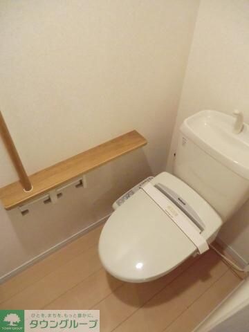 ロイヤルパークス新田の物件内観写真