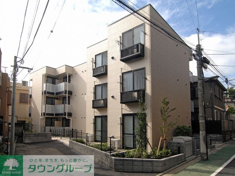 レオパレスクロスウィステリアの物件外観写真