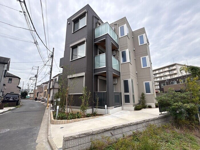 セレスティア扇IIIの物件外観写真