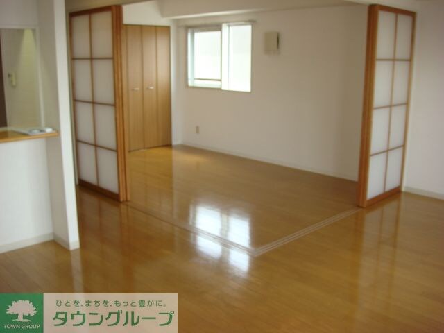 プライムアーバン町屋サウスコートの物件内観写真