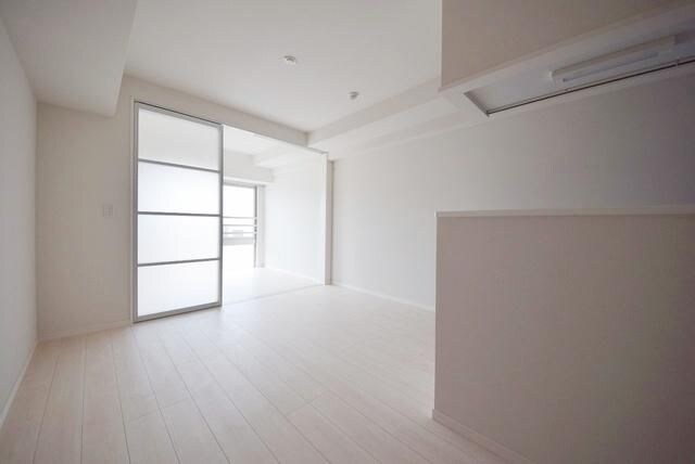 コスモグランス東日暮里の物件内観写真