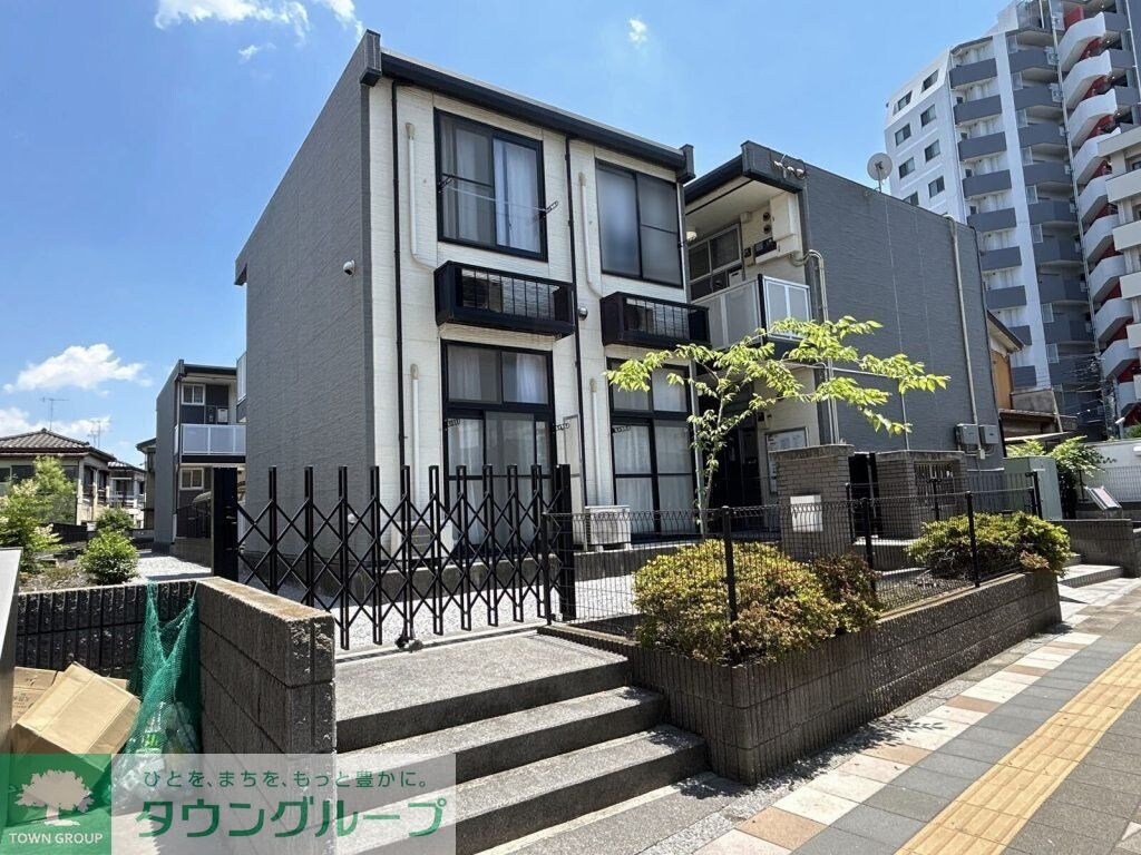 レオパレスメゾンリベルテの物件外観写真