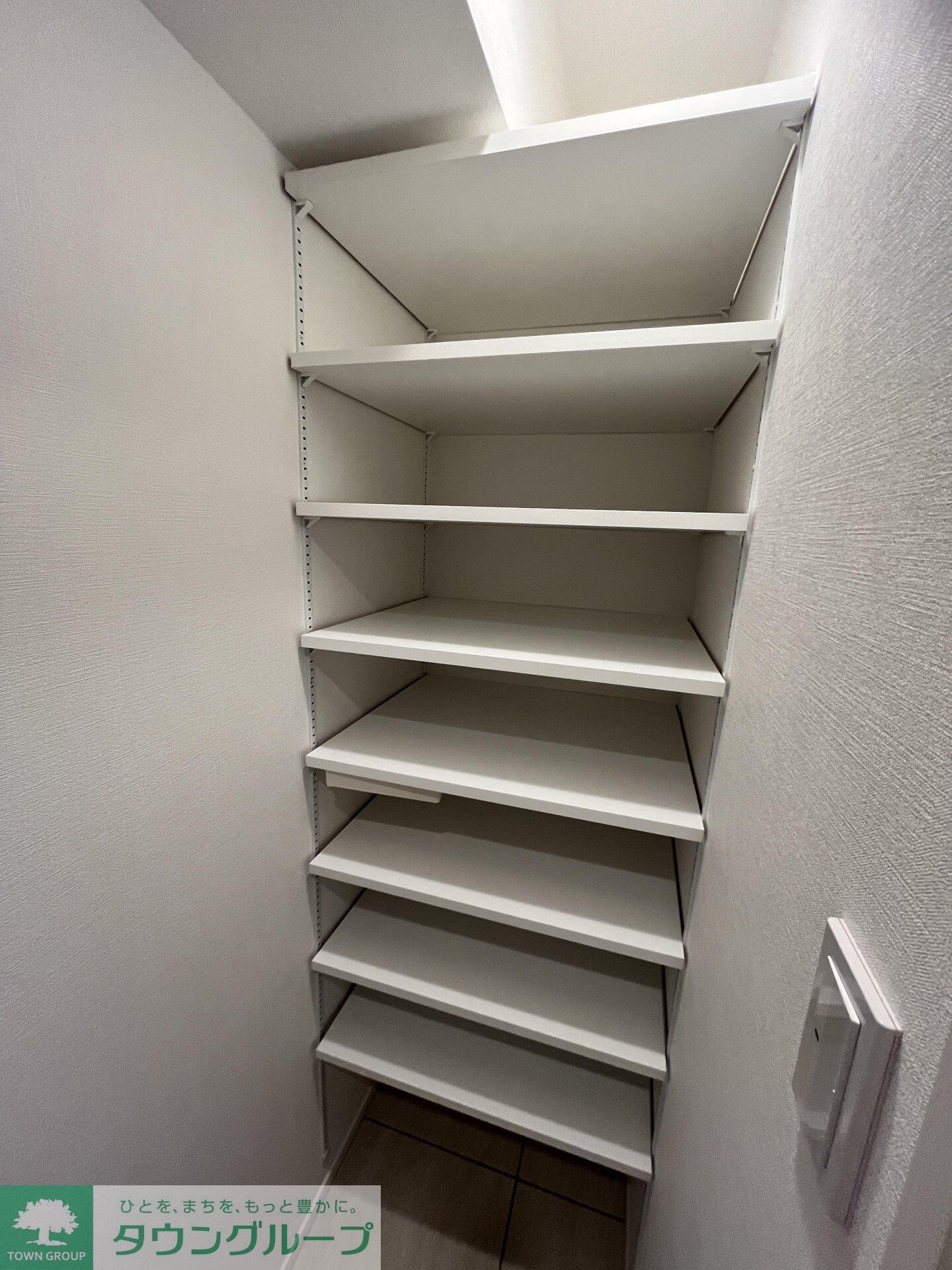 アジールコート山手動坂の物件内観写真