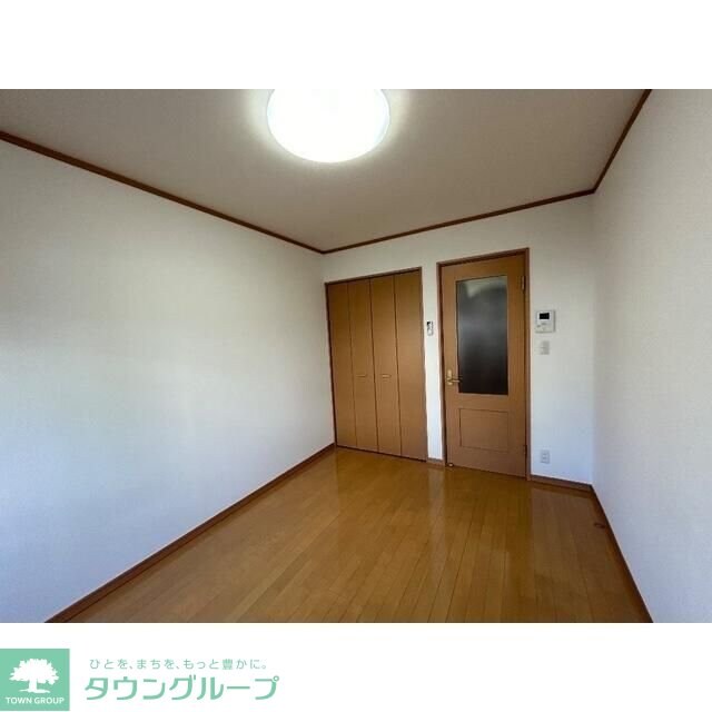 アーバングレース参番館の物件内観写真