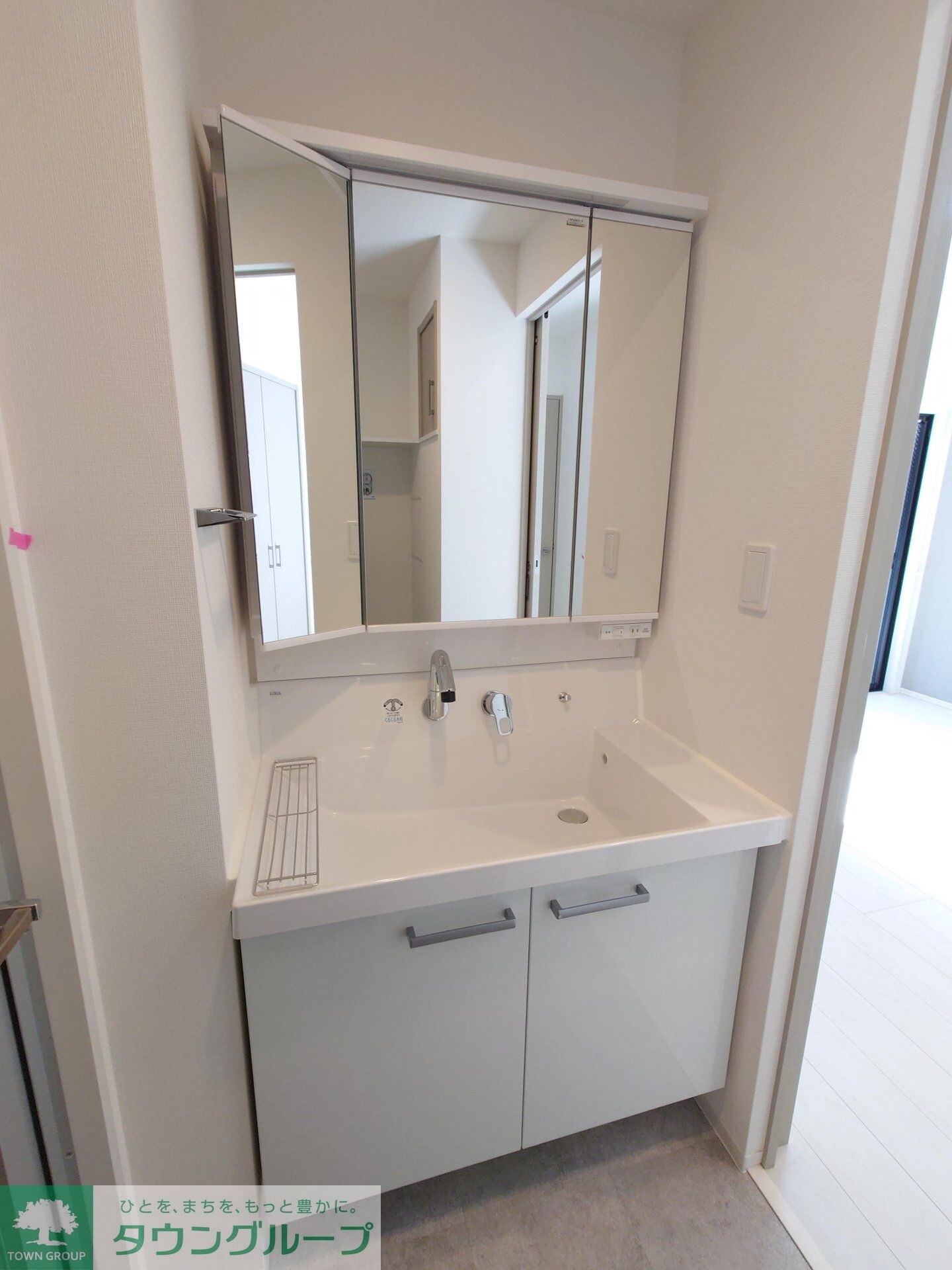 ワンルーフレジデンス台東根岸の物件内観写真