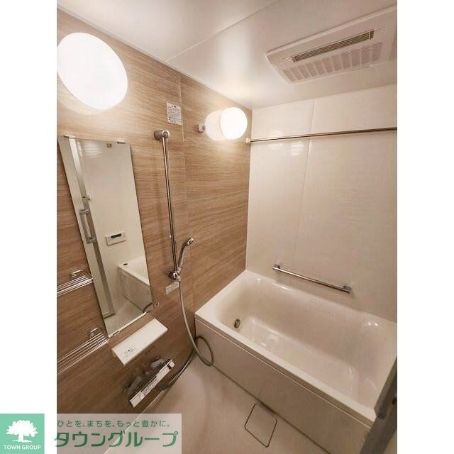 コスモグラシア三ノ輪の物件内観写真